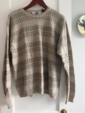 The Vintage Twin Men's Beige Patterned Crewneck Sweater